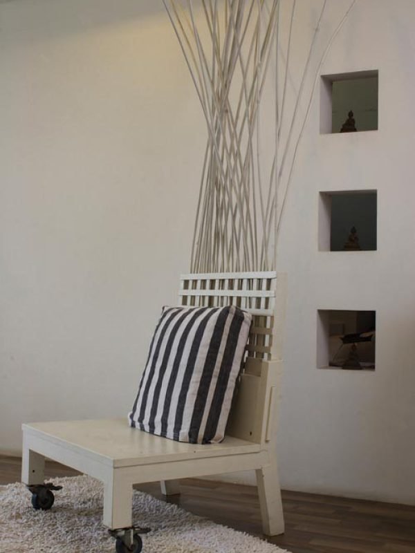 04-Living-room-chair